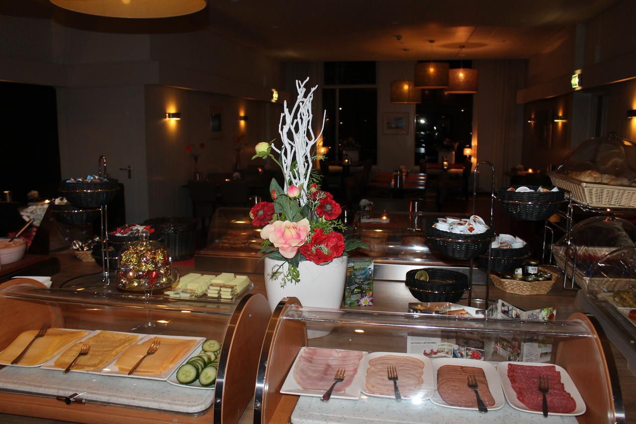 Hotel Van Dijk Кампен Екстериор снимка